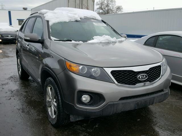 5XYKUCA60DG392446 - 2013 KIA SORENTO EX GRAY photo 1