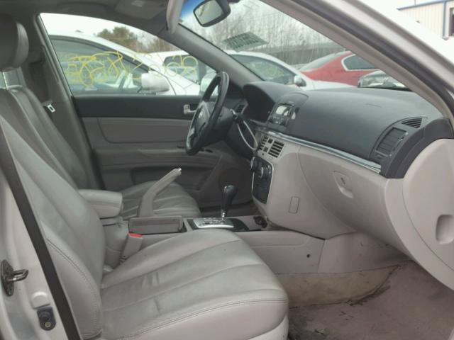 5NPEU46F46H140559 - 2006 HYUNDAI SONATA GLS SILVER photo 5