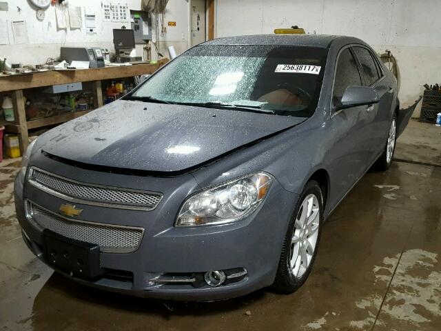 1G1ZK577X94189773 - 2009 CHEVROLET MALIBU LTZ GRAY photo 2