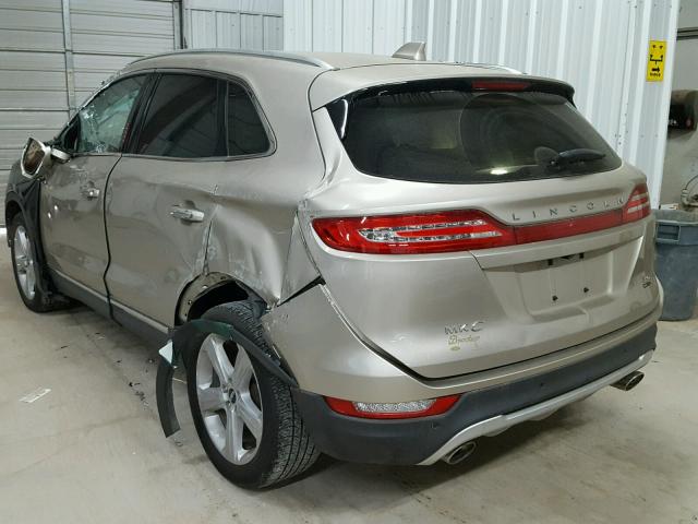 5LMCJ1A90FUJ27225 - 2015 LINCOLN MKC GOLD photo 3