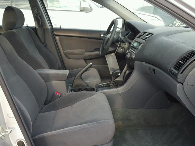 1HGCM66477A071393 - 2007 HONDA ACCORD SE SILVER photo 5