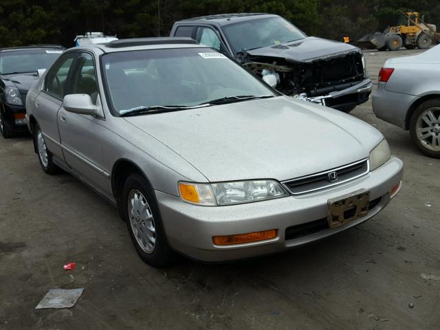 1HGCD565XVA279722 - 1997 HONDA ACCORD EX SILVER photo 1