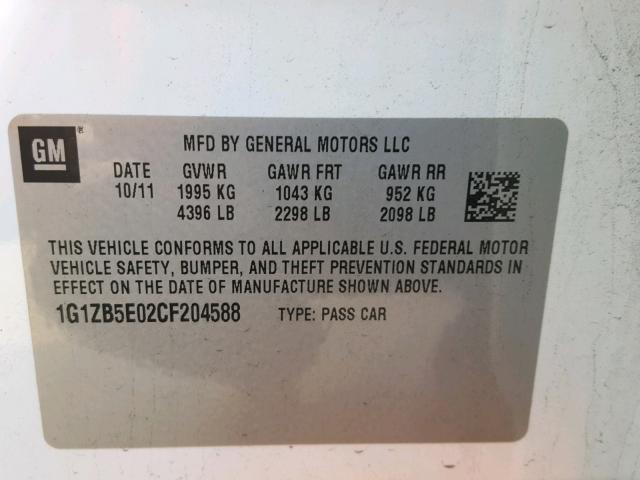 1G1ZB5E02CF204588 - 2012 CHEVROLET MALIBU LS WHITE photo 10