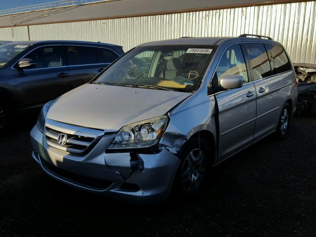 5FNRL38485B420346 - 2005 HONDA ODYSSEY EX SILVER photo 2