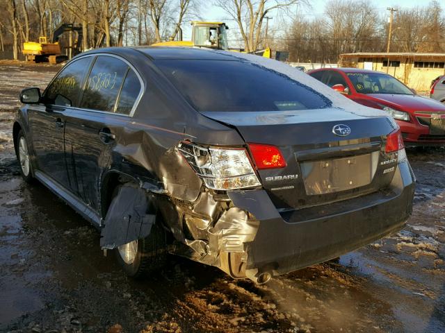 4S3BMBG69B3233413 - 2011 SUBARU LEGACY 2.5 GRAY photo 3