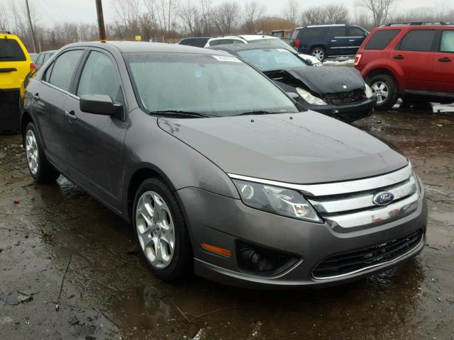 3FAHP0HA4BR342054 - 2011 FORD FUSION SE GRAY photo 1