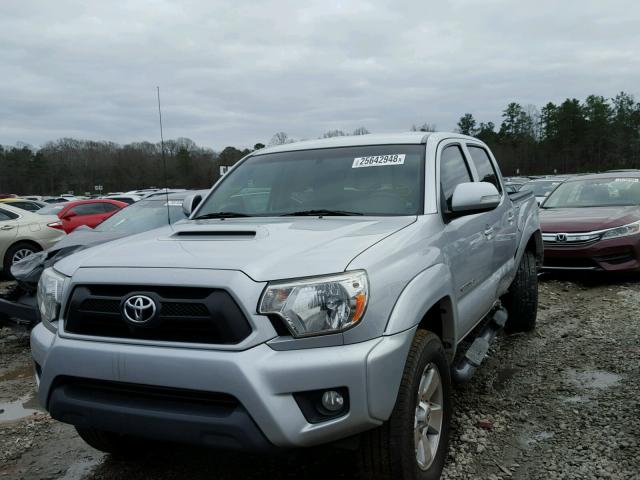 5TFJU4GNXDX041122 - 2013 TOYOTA TACOMA DOU SILVER photo 2