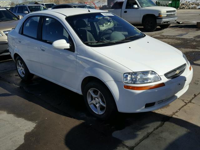 KL1TD52615B387628 - 2005 CHEVROLET AVEO BASE Biały zdjęcie 1