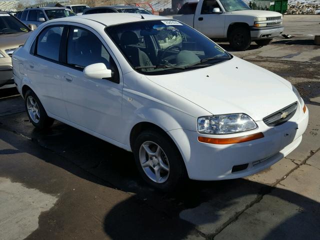 KL1TD52615B387628 - 2005 CHEVROLET AVEO BASE WHITE photo 1