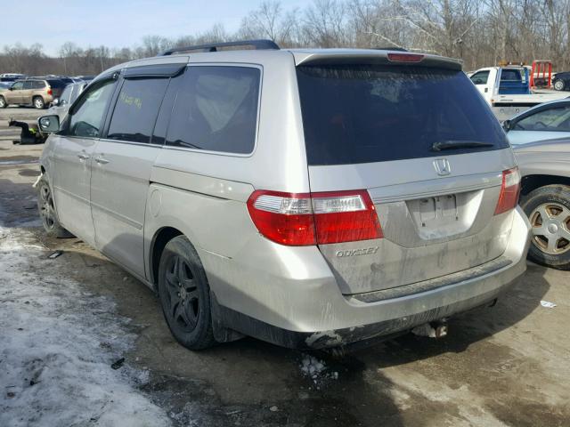 5FNRL38607B457265 - 2007 HONDA ODYSSEY EX SILVER photo 3