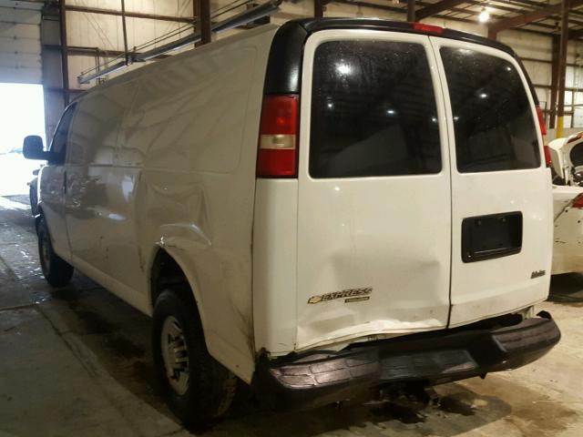 1GCWGGCA2C1192362 - 2012 CHEVROLET EXPRESS G2 WHITE photo 3