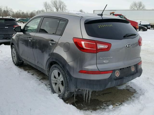 KNDPBCA20B7083031 - 2011 KIA SPORTAGE L GRAY photo 3