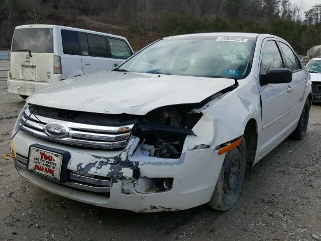 3FAHP06Z68R226940 - 2008 FORD FUSION S WHITE photo 2