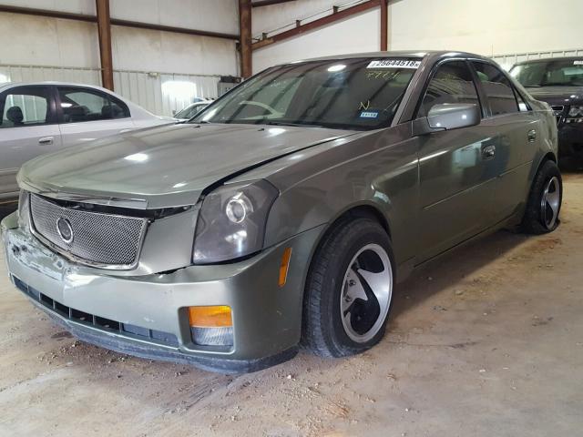 1G6DM577540157974 - 2004 CADILLAC CTS GREEN photo 2