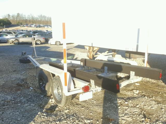 4YPAB23202T026106 - 2002 TRAIL KING LOADTRAIL SILVER photo 3