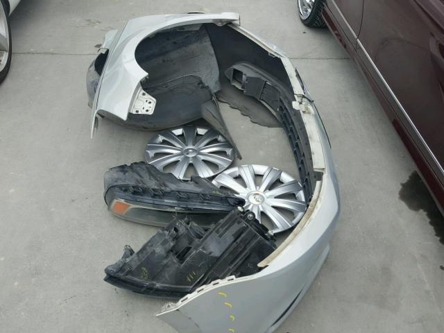 3VW2K7AJ2BM330738 - 2011 VOLKSWAGEN JETTA BASE ვერცხლისფერი ფოტო 9