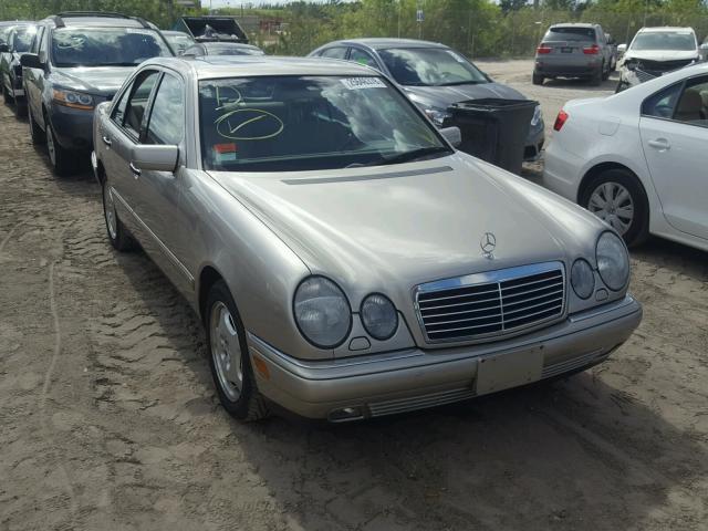 WDBJF72F5VA476239 - 1997 MERCEDES-BENZ E 420 GOLD photo 1