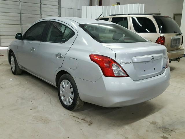 3N1CN7APXCL906590 - 2012 NISSAN VERSA S SILVER photo 3