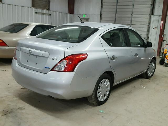 3N1CN7APXCL906590 - 2012 NISSAN VERSA S SILVER photo 4