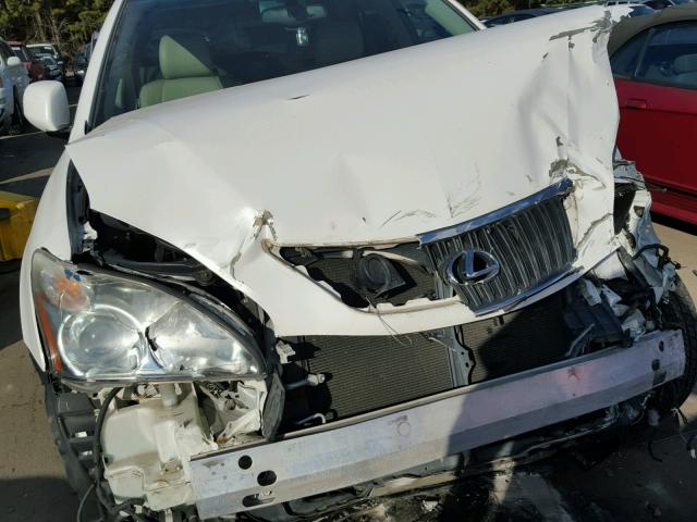 2T2GA31U25C033783 - 2005 LEXUS RX 330 WHITE photo 9