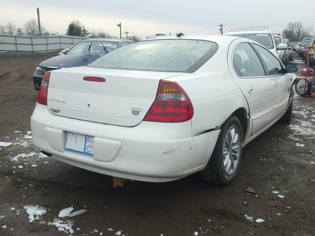 2C3HE66G04H603337 - 2004 CHRYSLER 300M WHITE photo 4