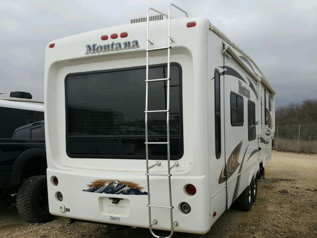 4YDF34528B4701140 - 2011 KEYSTONE MONTANA WHITE photo 4