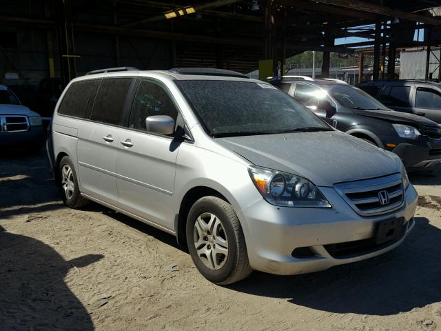 5FNRL38656B426754 - 2006 HONDA ODYSSEY EX SILVER photo 1