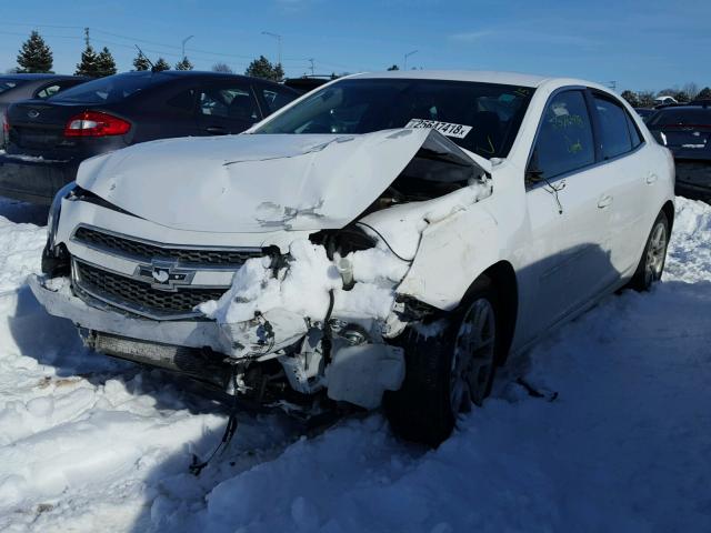 1G11C5SA1DF143811 - 2013 CHEVROLET MALIBU 1LT WHITE photo 2