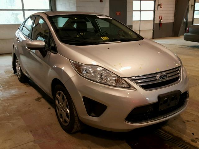 3FADP4BJ3CM186702 - 2012 FORD FIESTA SE SILVER photo 1