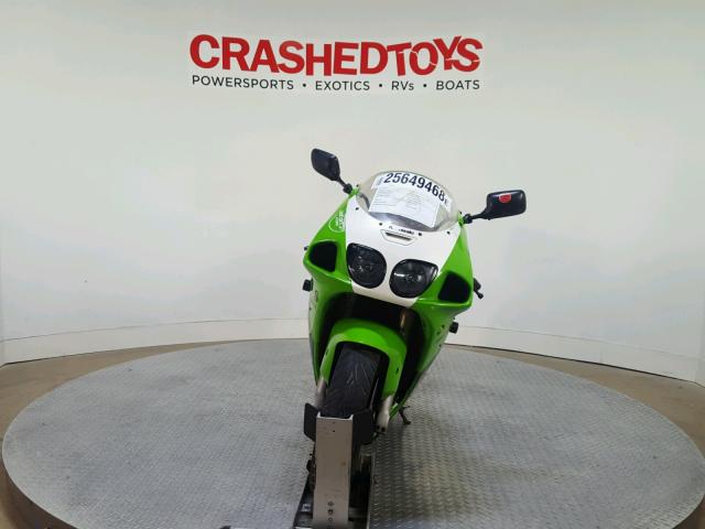 JKAZXDP131A055377 - 2001 KAWASAKI ZX750 P GREEN photo 3