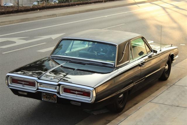 4Y87Z127528 - 1964 FORD T-BIRD BLACK photo 3