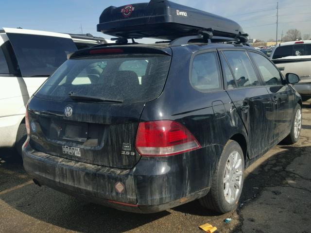 3VWKZ7AJ7BM615012 - 2011 VOLKSWAGEN JETTA S 黑色 照片 4