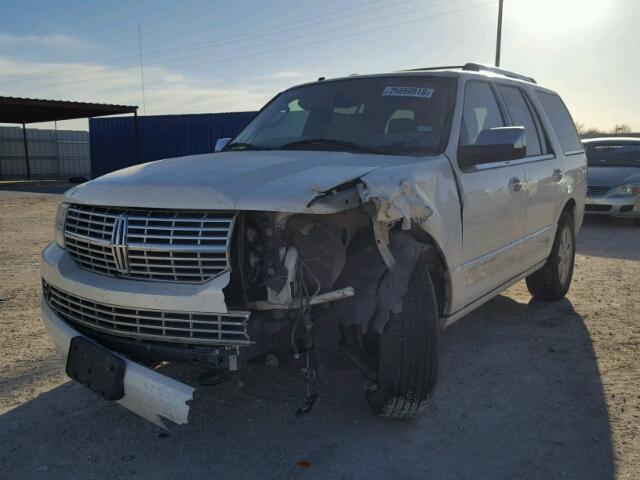 5LMFU27547LJ14290 - 2007 LINCOLN NAVIGATOR TAN photo 2