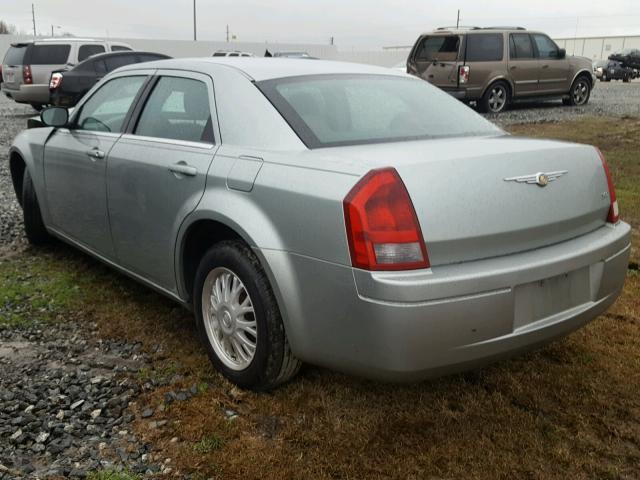 2C3KA43R26H303491 - 2006 CHRYSLER 300 SILVER photo 3