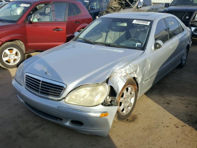 WDBNG70J72A240175 - 2002 MERCEDES-BENZ S 430 SILVER photo 2