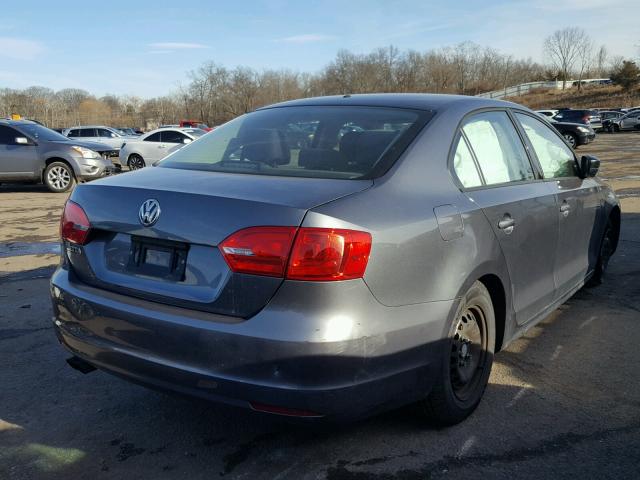 3VW1K7AJ0EM276890 - 2014 VOLKSWAGEN JETTA BASE GRAY photo 4