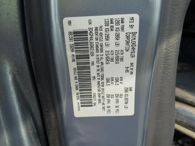 2D4GP44L66R621024 - 2006 DODGE GRAND CARA SILVER photo 10