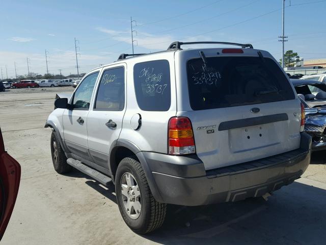 1FMYU03156KA55225 - 2006 FORD ESCAPE XLT SILVER photo 3