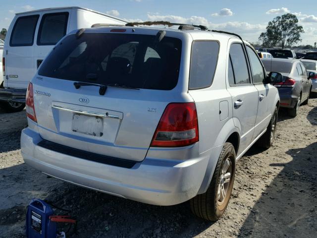 KNDJD733X55380594 - 2005 KIA SORENTO EX SILVER photo 4