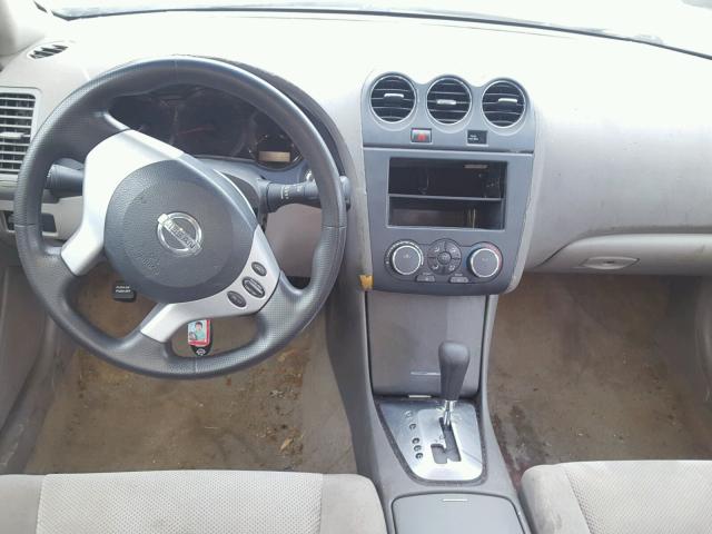 1N4AL21E99C102545 - 2009 NISSAN ALTIMA 2.5 WHITE photo 9