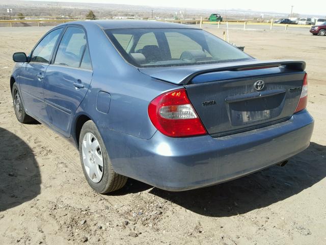 4T1BE32K64U832897 - 2004 TOYOTA CAMRY LE BLUE photo 3