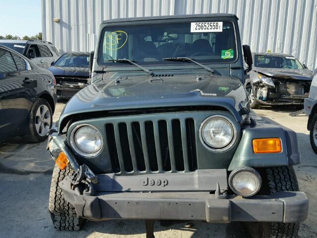 1J4FA49S42P730114 - 2002 JEEP WRANGLER / GREEN photo 9