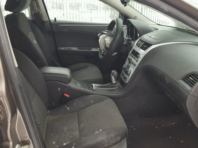1G1ZC5EB9AF319832 - 2010 CHEVROLET MALIBU 1LT 棕色 照片 5