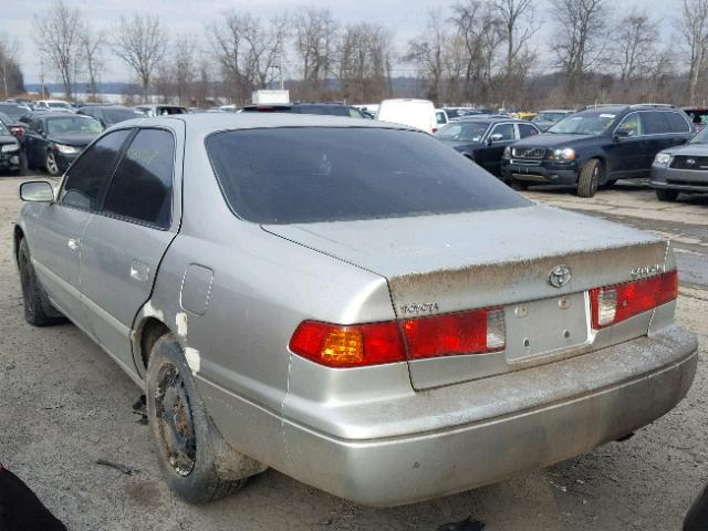 4T1BG22K31U805141 - 2001 TOYOTA CAMRY CE SILVER photo 3