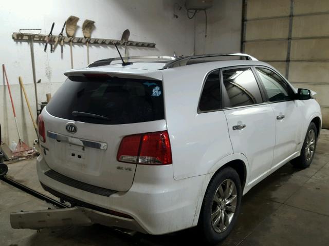 5XYKWDA22BG145553 - 2011 KIA SORENTO SX WHITE photo 4