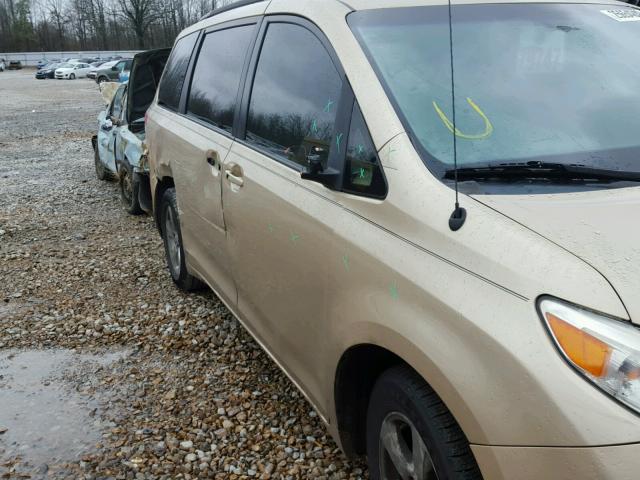 5TDKK3DC0BS124018 - 2011 TOYOTA SIENNA LE GOLD photo 9