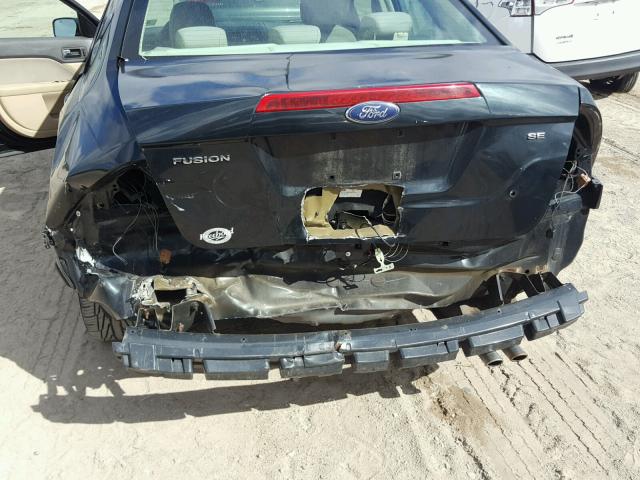 3FAHP0HAXAR108855 - 2010 FORD FUSION SE BLUE photo 9