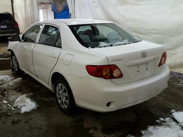 2T1BU4EE0AC239855 - 2010 TOYOTA COROLLA BA WHITE photo 3