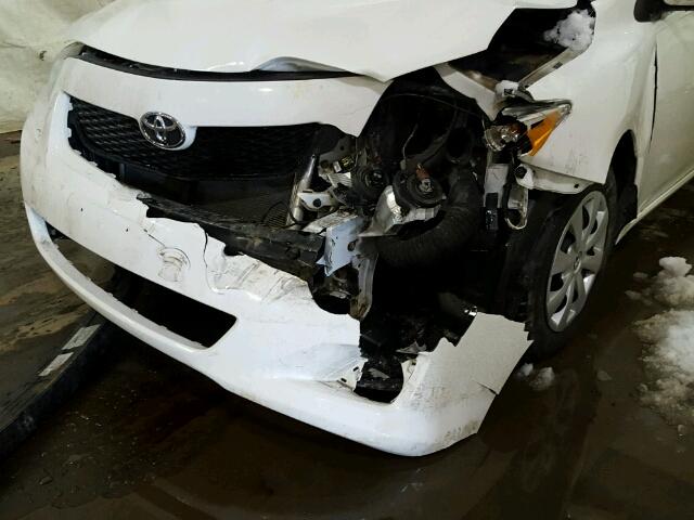 2T1BU4EE0AC239855 - 2010 TOYOTA COROLLA BA WHITE photo 9