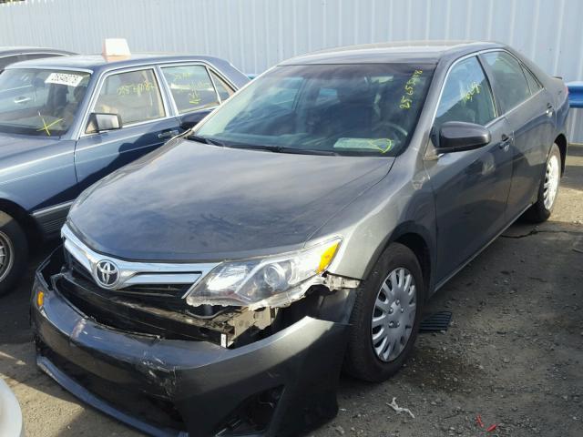 4T4BF1FK1DR313984 - 2013 TOYOTA CAMRY L GRAY photo 2